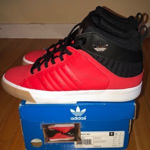 Adidas Freemont Mid- Viv Red/Viv Black  Size 10